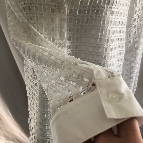 Medium white eyelet top layered Banana Republic - Picture 5 of 8